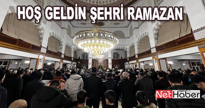 Bingöl'de ilk teravih namazı kılındı