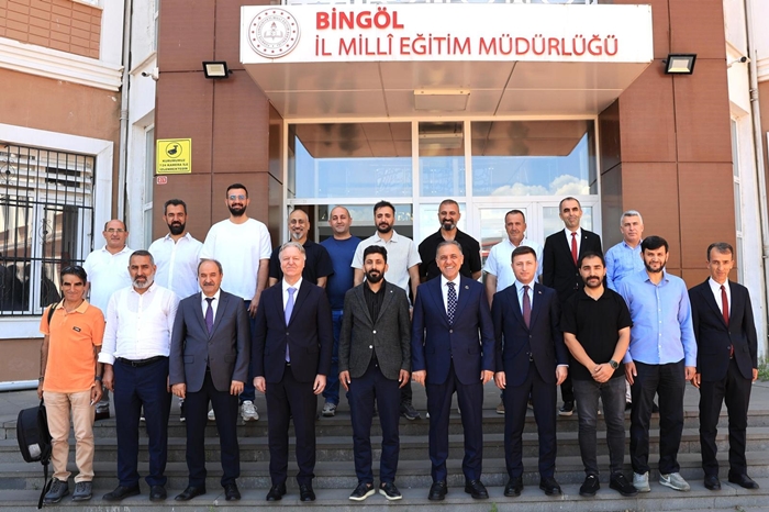 Bingöl Valisi Dr. Ahmet Hamdi Usta basın temsilcileriyle buluştu