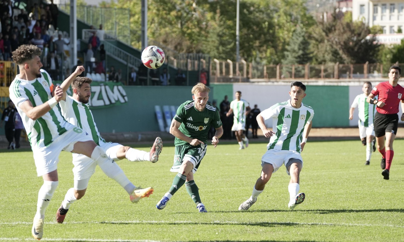 12 Bingölspor Ligde 3'te 3 yaptı.