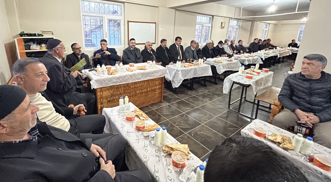 Göltepesi Köyü Derneği’nden, Kadir Gecesi’nde anlamlı iftar programı