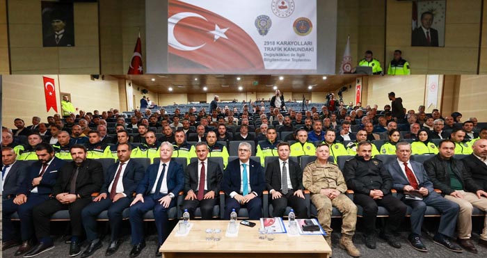 Bingöl’de trafik kanunu değişiklikleri bilgilendirme toplantısı