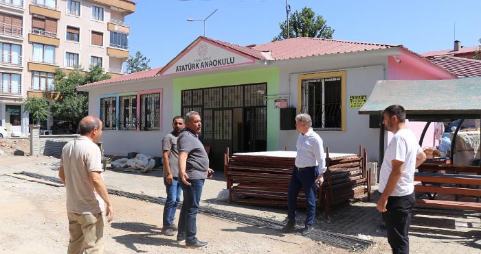 Bingöl’de iki okulda eğitim yatırımları yerinde incelendi